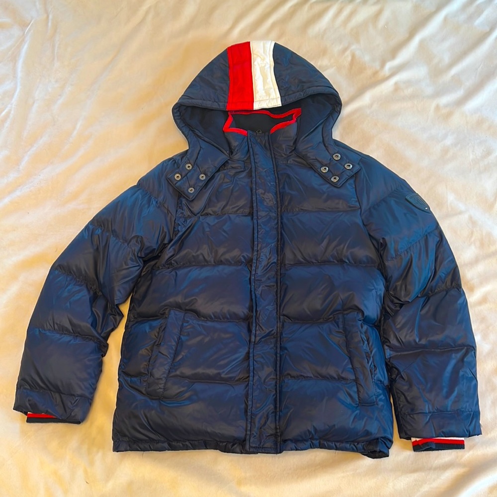 Cute and classic down puffer jacket size M (8-10)